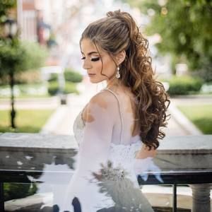 Meet your Posher, Biata